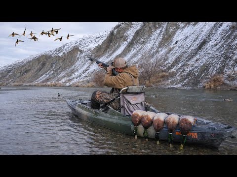 2 Days Public River Kayak Duck Hunting in The Mountains!