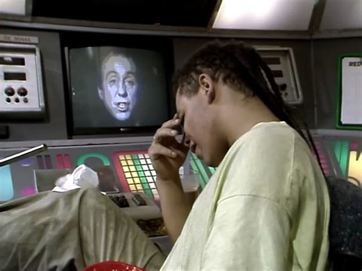 Red Dwarf S01E05 Confidence and Paranoia1080p BluRay HEVC x265 BONE
