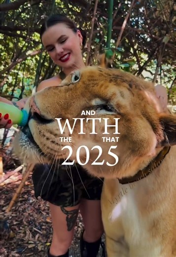 As the 2025 season comes to an end… I can’t help but tear up watching this. I love our life with my animal family so much. It’s such a blessing to live it, capture it, and share it with all of you. Thank you for every bit of love and support this year. I’m beyond grateful, so happy, and so blessed to step into another year with my amazing animal family 🤍 • • • #2025Recap #GratefulHeart #AnimalFamily #BlessedLife #ThankYou