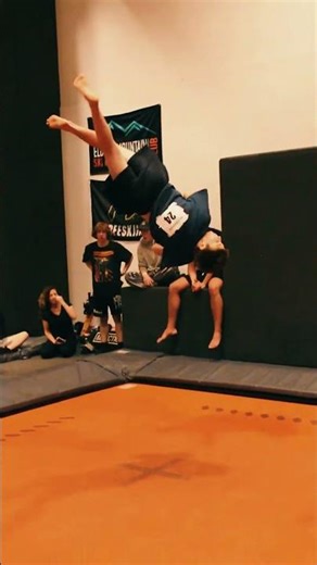 THIS WEEKEND!🔥Flight Club Freestyle Comp. is at SNÖBAHN Centennial!