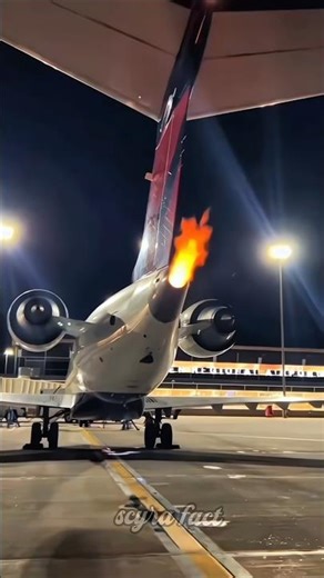 How Airplane Engines Actually Start. #shorts