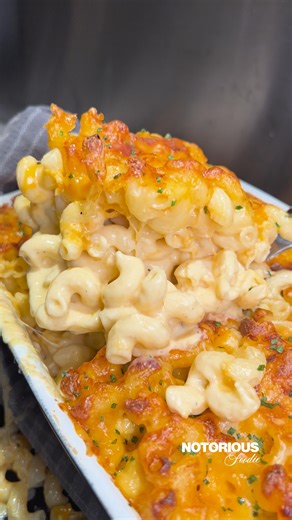 How To Make The Best Mac N Cheese 🧀😍 | Notorious Foodie