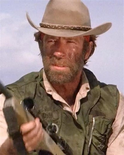 Title: LONE WOLF McQUADE (1983) 🚛🔫 | Chuck Norris vs. David Carradine | Classic Action Revenge