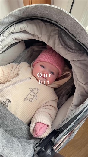 Ophelia’s outfit of the day 😭 #mumtok #motherhoodunplugged #outfitoftheday #babyoutfit #17weekoldbaby @George At Asda