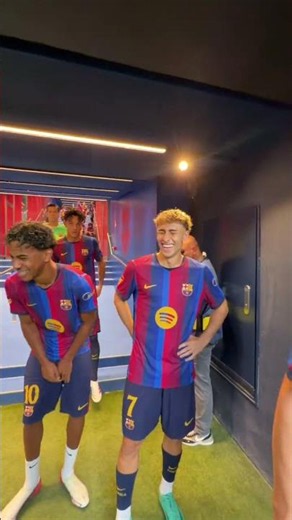 The behind-the-scenes you needed 🤣 #shorts #fcbarcelona