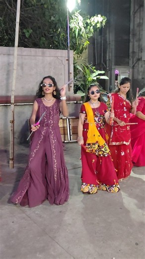 Aavta jata #Gujrati#Navratri #garba#navratrispecial#dance#dj#music#song#dandiya #shorts#trending
