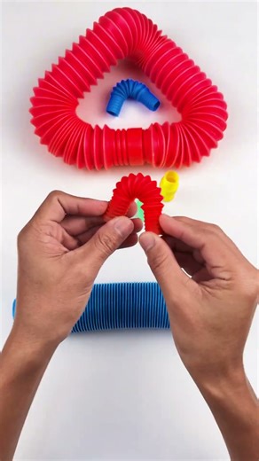 Creating ASMR Crunchy POP TUBE Sound #toys #diy #satisfyingvideos #relaxing #oddasmr #poptubesounds