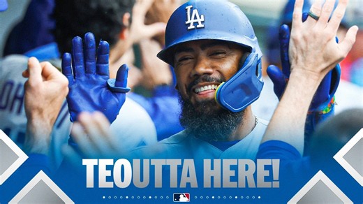 Teoscar Hernández DEMOLISHES a 434-foot shot to put the Dodgers ahead! 😤 | MLB Highlights