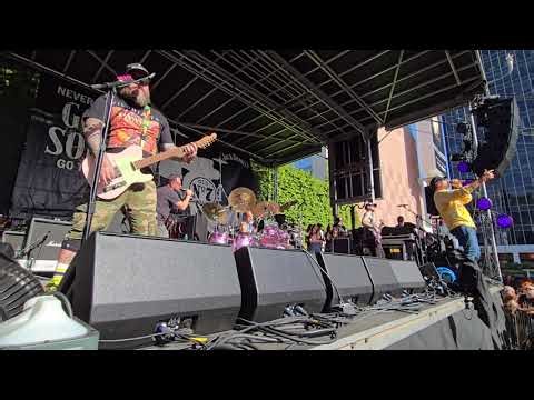 Alien Ant Farm "These Days" [at Rainbow Bar & Grill] LIVE