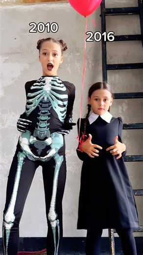 real magic or just skills ✨💀#halloween @_miss_tais_