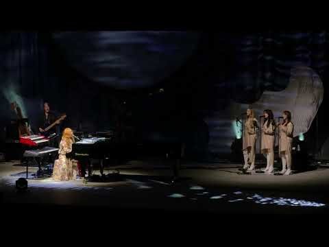 Tori Amos – Silent All These Years LIVE 💜 | In Times of Dragons Tour 2026 Berkeley