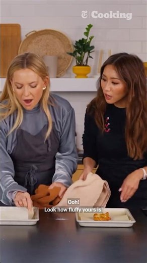 Hot dogs 🤝 Kate Hudson 🤝 pretzels 🤝 Brenda Song