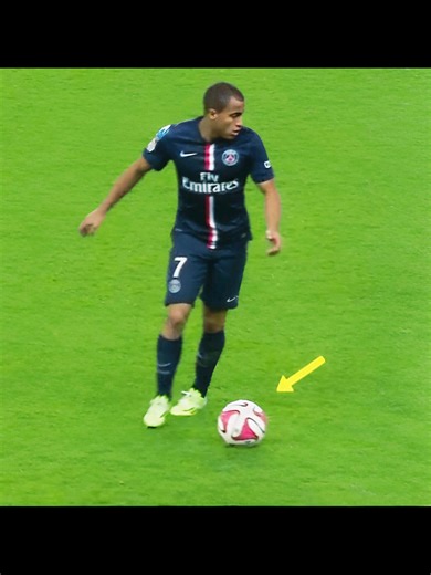 No Touch Skills 😍 | Football Skills