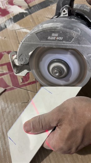 This Classic U-Shaped Floor Drain Is Making a Comeback! 🤯