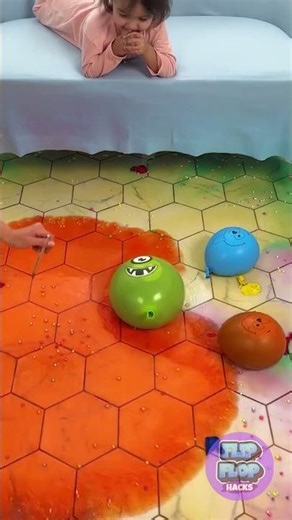 Colorful Water Balloons in the Bath!