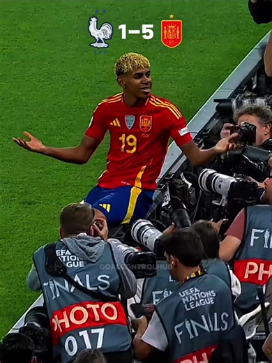 Spain vs France NL Final: Lamine Yamal Goal Highlights