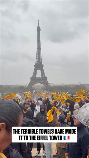 @Pittsburgh Steelers fans have arrived in Paris 🙌 #nfl #pittsburghsteelers (via stillergangmx/IG)