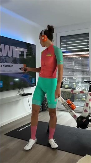 Stage 1 of Tour de Zwift is here!