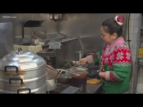 The Green Papaya Thai Restaurant in Canton stays open on Christmas Eve