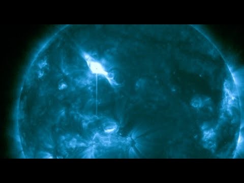 Solar Flare Aimed At Earth, First Solar Storm of the Year | S0 News Jan.1.2026