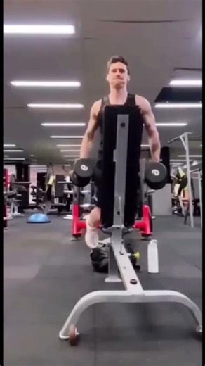 Sculpt Your Calves: Pro Dumbbell Calf Raise Tutorial #shorts