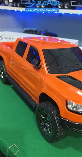 Mini Ram 1500 RC gigante barata perfeita