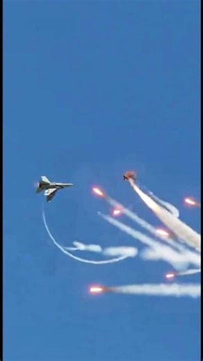 F-18 Eagle Extreme Speed Attack – Unstoppable Power in the Sky