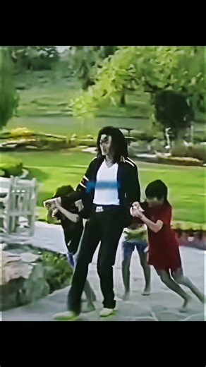 Three Times Michael Jackson Was Purely Like a Kid🥺