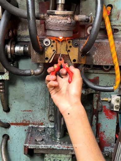 Red-Hot Rod to Finished Engine Valve in 60 Seconds
