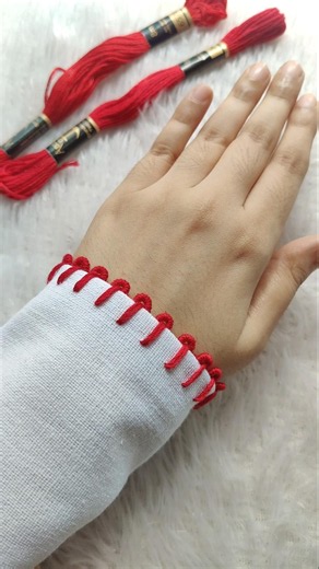 #loopstitch #borderstitch #embroidery #embroiderypatterns #crochet #tutorial #diynstitch #ytshorts