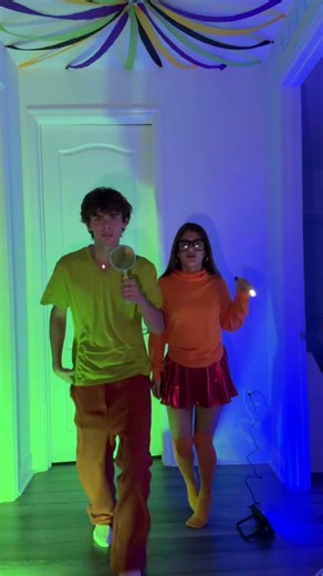 shaggy and velma? #benny #jenny
