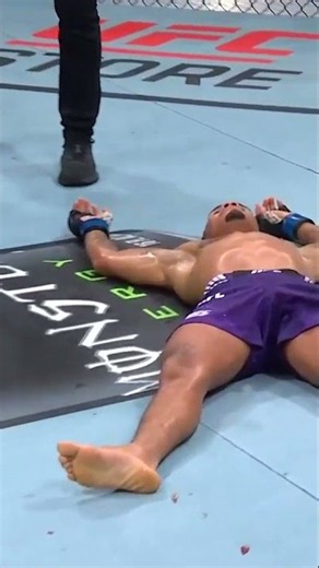 ANDRE LIMA WITH A SUB #ufcshanghai