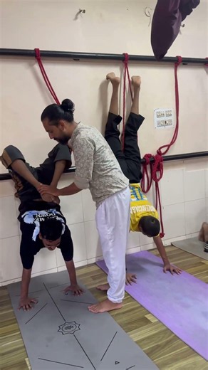 Double Leg Behind Head Handstand