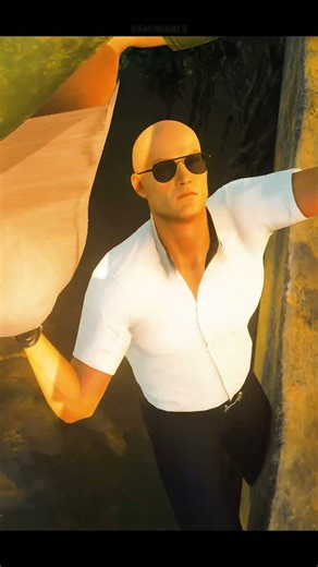 Right In Front of Them 😳 HITMAN