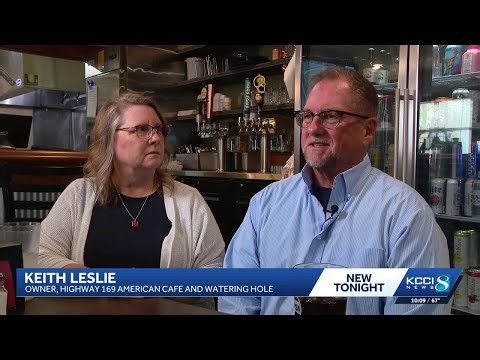 'We’ll wait for you': Community support fuels Minburn cafe comeback