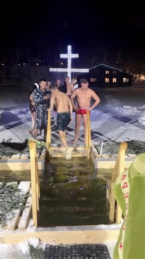 part699#Ice#Water🌊ChallengeFrozen🧊Epiphany#IceBathing👙The Ultimate ColdTest Ice Hole#Swimming#winter