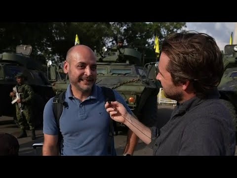 Hablamos con varios venezolanos en Cúcuta. Así reaccionan a la caída de Maduro | Noticias Telemundo