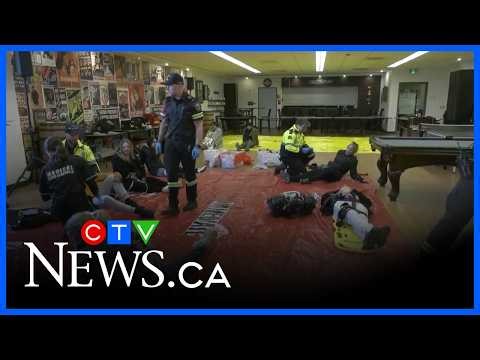 'Mass casualty' training exercise held on Detroit River