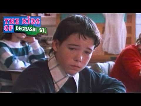 Jeffrey finds a Friend | 118 | The Kids of Degrassi Street