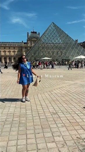 VISITING THE LOUVRE MUSEUM IN PARIS 🇫🇷 | Paris Travel Vlog