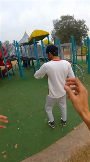 Bela ciao parkour snatching pov#ytshorts #freerunning