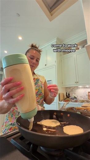 spiky bun is goin cwazy today💅🏼🦔🤭 | private chef