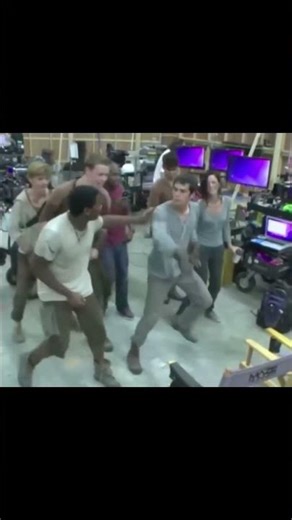 Maze runner cast dancing