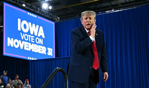 Midterm polls that caught our eye this week show Democratic gains among voters