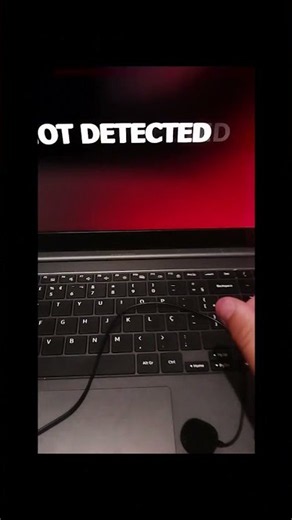 Sound detected by the computer #programing #lapelmicrophone #computer #sound #wires #programming
