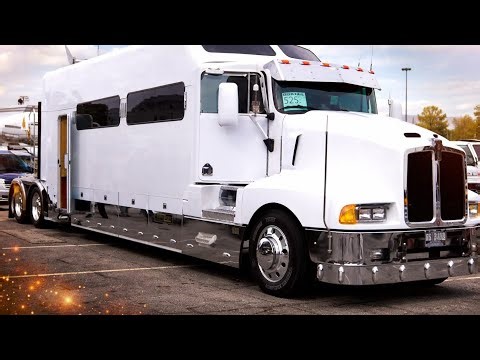 Heavy Transport Trucks & Industrial Vehicles – Advanced Technology