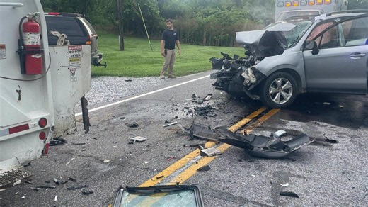 2 injured in Graves County after crash - WNKY News 40 Television
