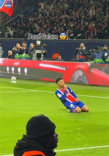 Doué PSG goal vs Barça - Champions League highlight