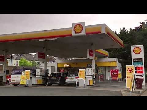 UK inflation jumps to 3.3% amid Iran war