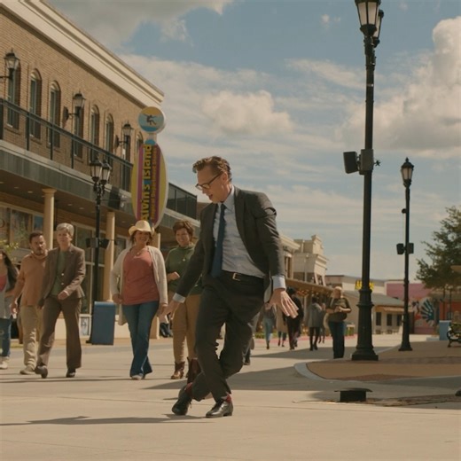 Seriously in awe of Tom Hiddleston's dance moves! 🕺 THE LIFE OF CHUCK is now playing on Netflix UK/IE. | Netflix